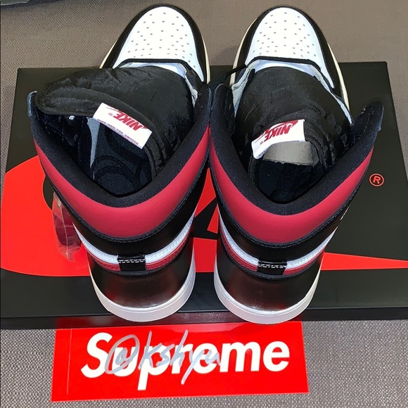 Nike Air Jordan 1 Retro High Gym Red - Picture 5 of 5